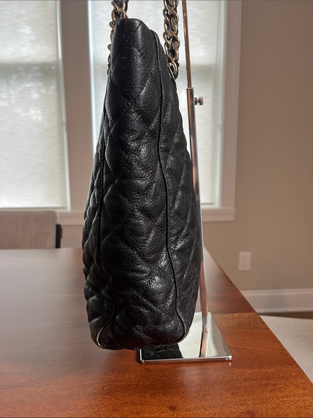 Kate Spade Black Quilted Chainlink Tote - Picture 6 of 16